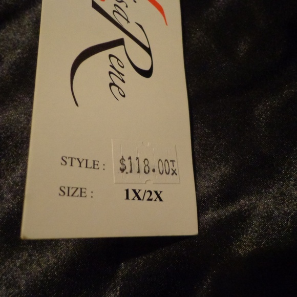 Faux Fur Stole for Winter!! - Picture 5 of 9